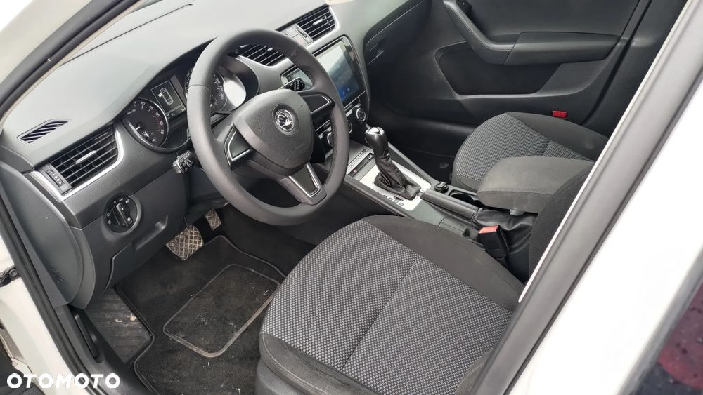 Skoda Octavia 2.0 TDI Green tec DSG Elegance - 22