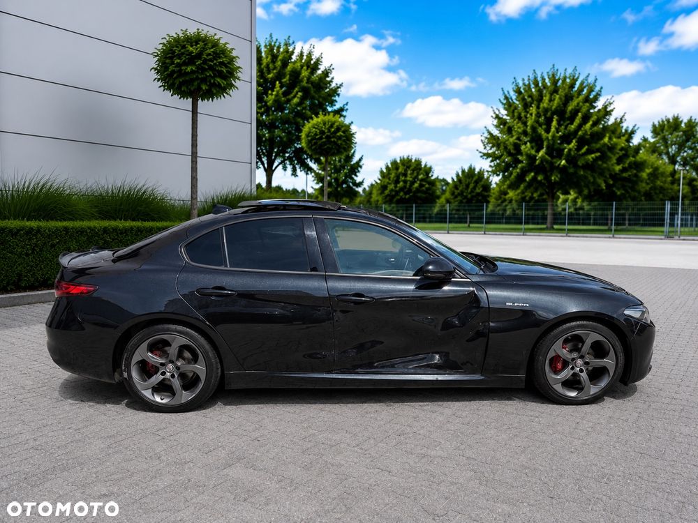 Alfa Romeo Giulia 2.2 D Turbo - 8