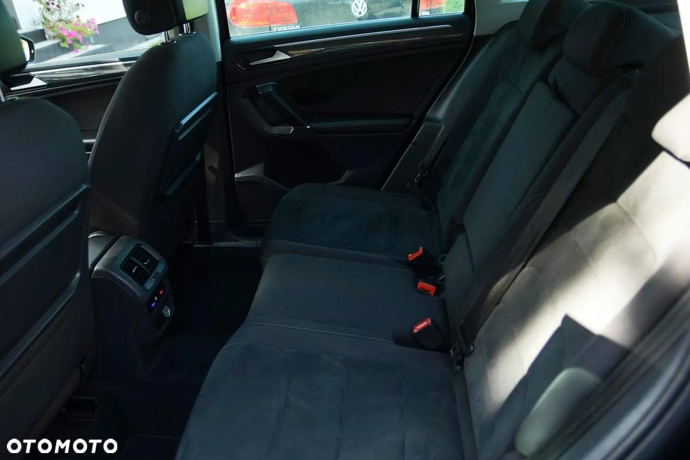 Volkswagen Tiguan - 26