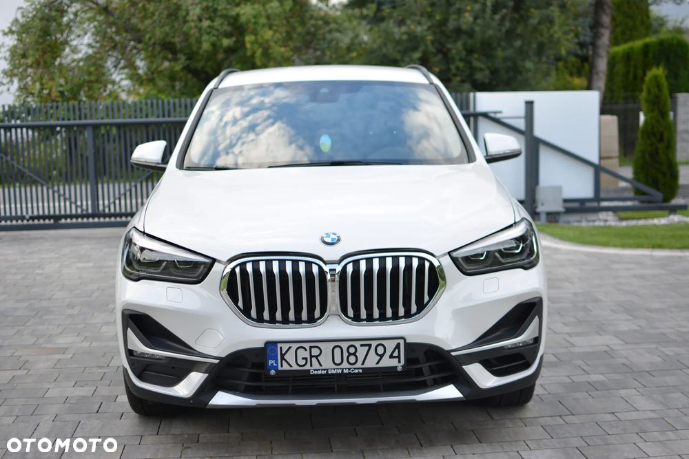 BMW X1 sDrive20i xLine - 2