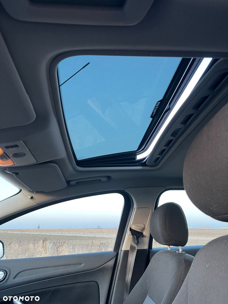 Ford Mondeo 2.0 TDCi Silver X - 27