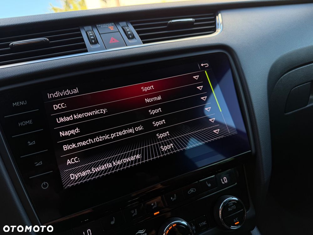 Skoda Octavia 2.0 TSI RS Challenge 245 DSG - 18