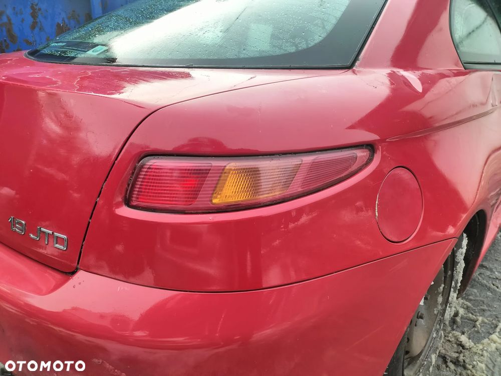 ALFA ROMEO GT 1.9 JTD 16V KIEROWNICA PANEL RADIO DRZWI MASKA KLAPA BAGAZNIKA LAMPA ZDERZAK SZYBA BŁOTNIK - 7