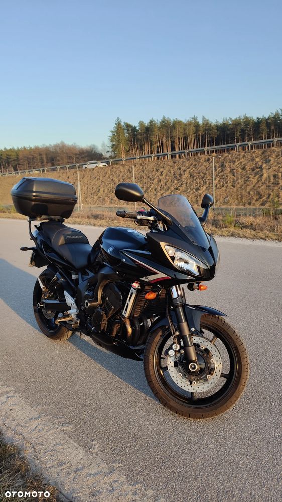 Yamaha FZ6 - 30
