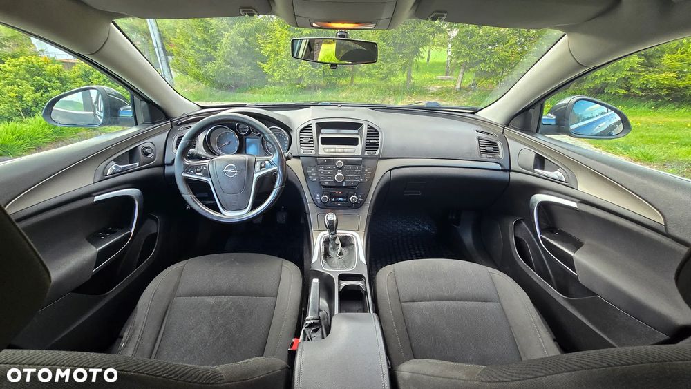 Opel Insignia 2.0 CDTI - 11