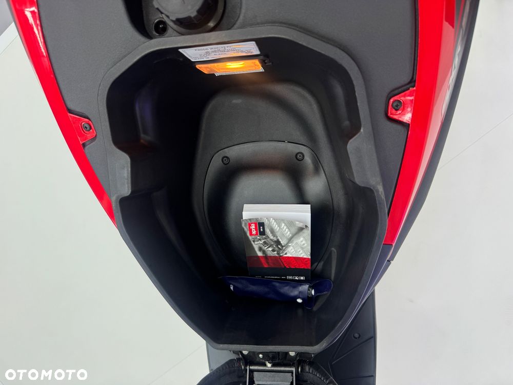 Aprilia Inny - 24