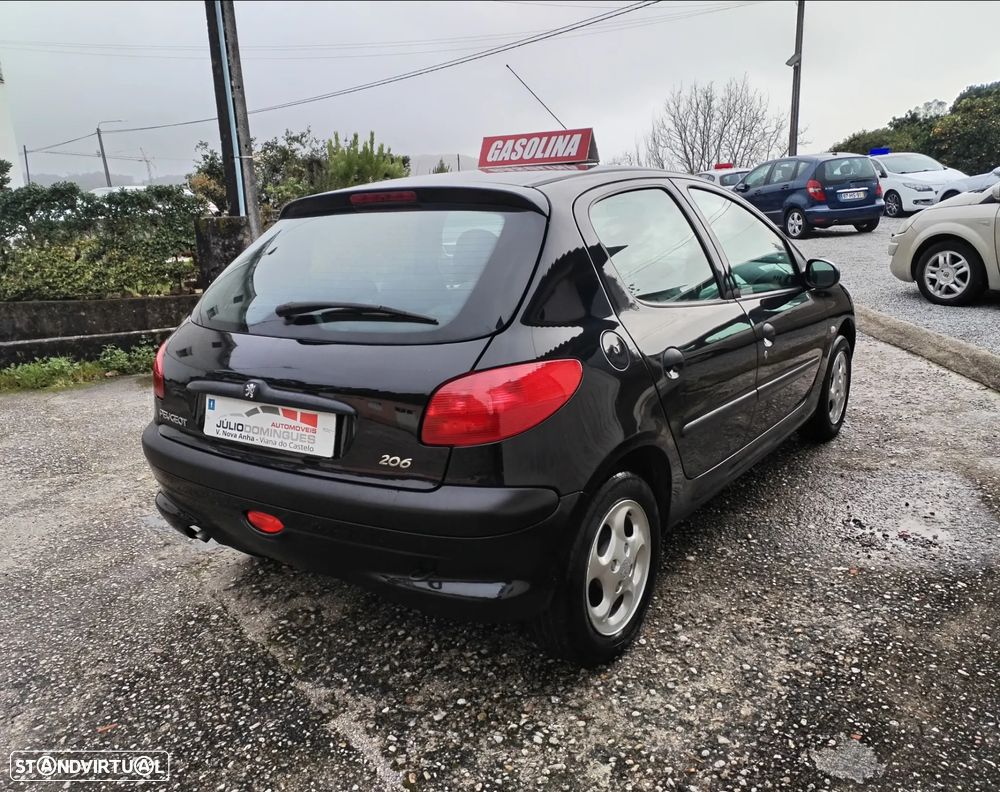 Peugeot 206 1.1 XT - 7