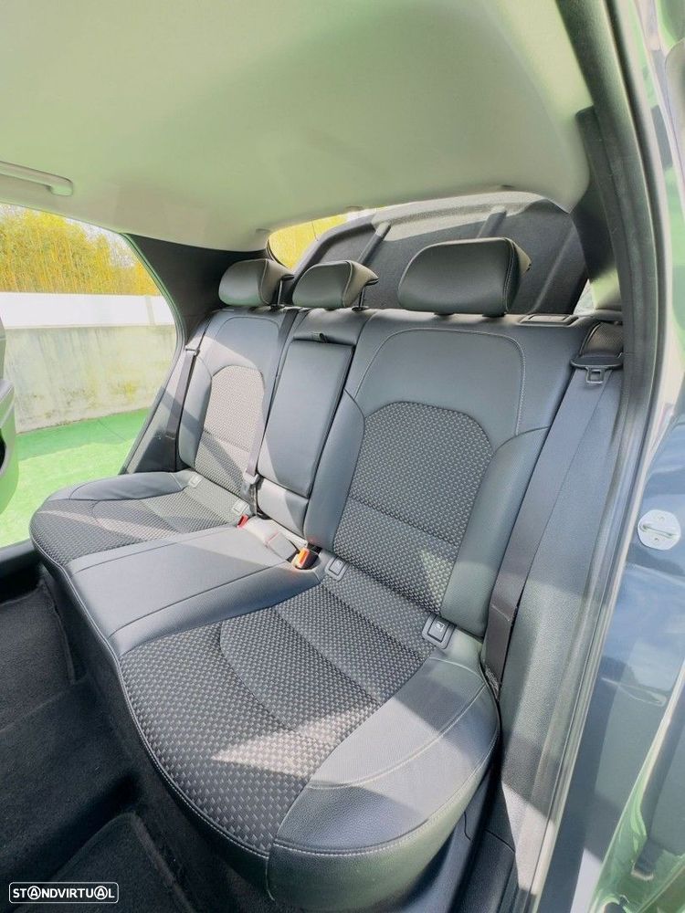 Kia XCeed 1.6 CRDi Tech+SRF 7DCT - 14