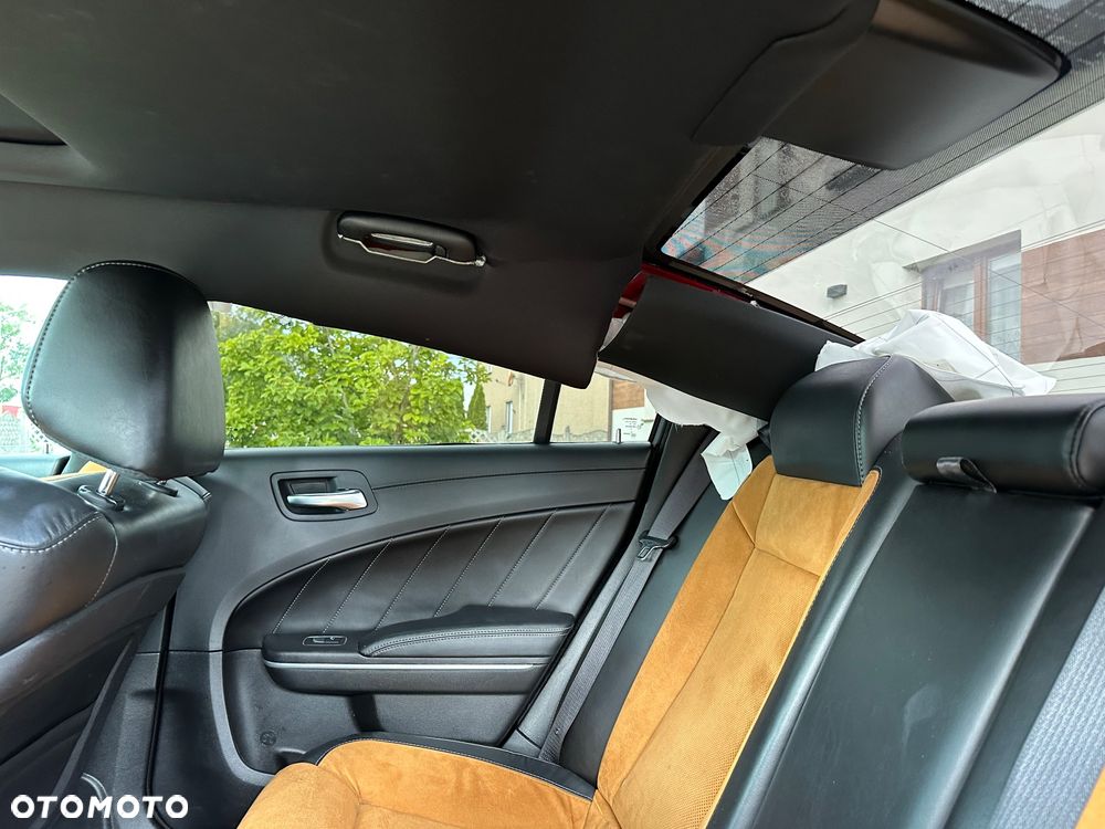 Dodge Charger 3.6 GT - 15