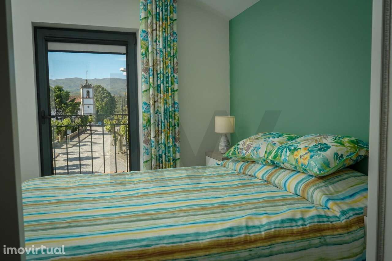 Refúgio de Luxo na Serra da Estrela – Moradia T6  | Totalmente Remodel - Grande imagem: 4/27