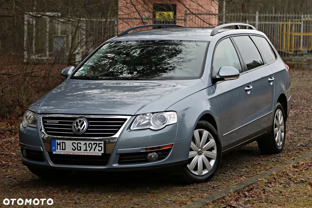 Volkswagen Passat Variant 1.9 TDI Individual Chrom dunkel - 3