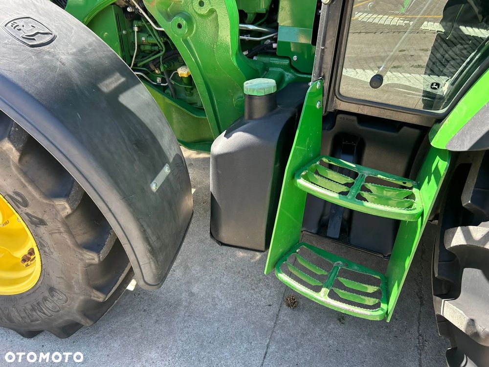 John Deere 5085M - 9