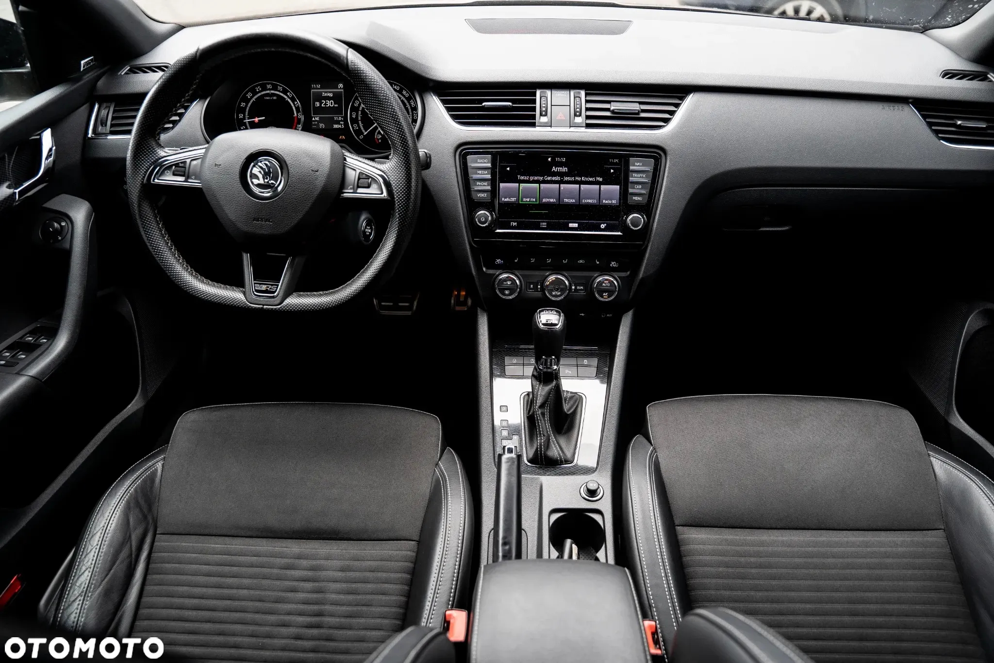 Skoda Octavia Combi 2.0 TDI DSG RS - 16