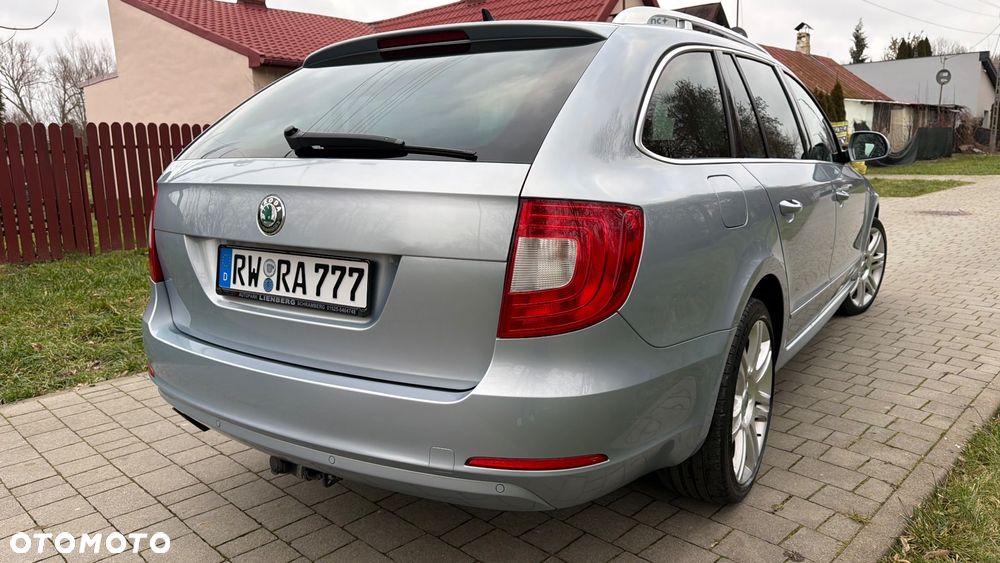 Skoda Superb 2.0 TDI DSG Ambition - 7