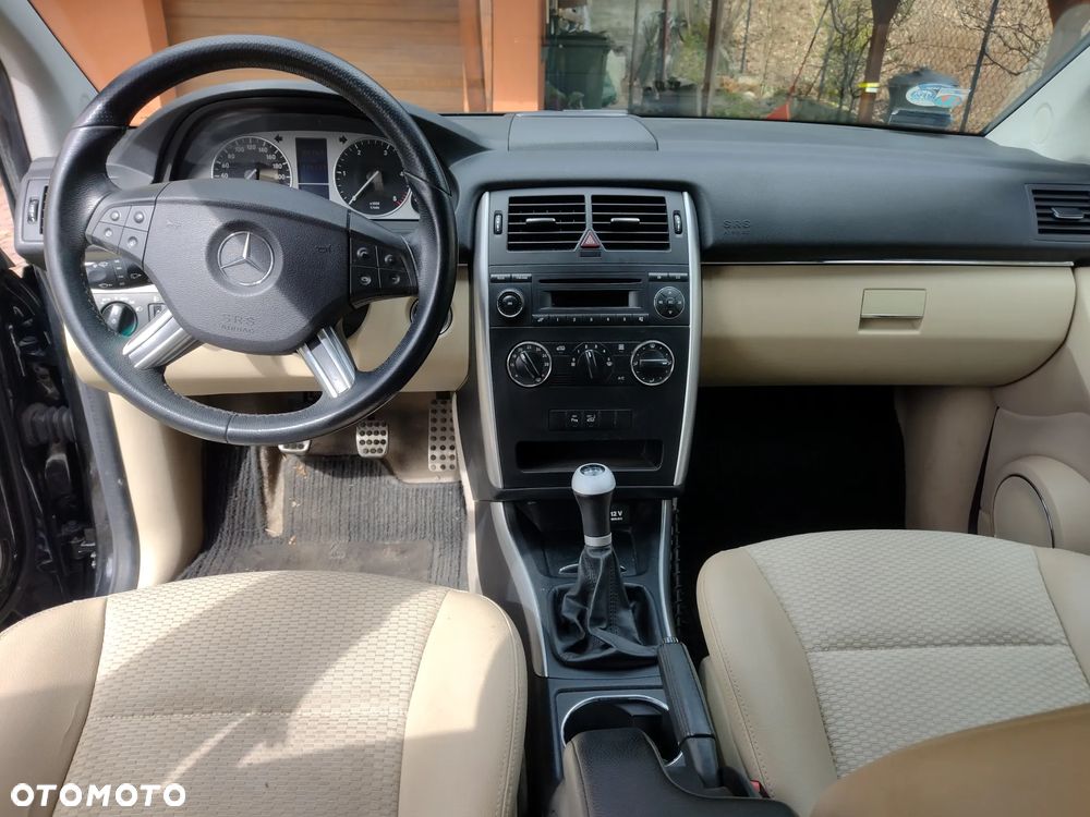 Mercedes-Benz Klasa B 180 CDI - 7