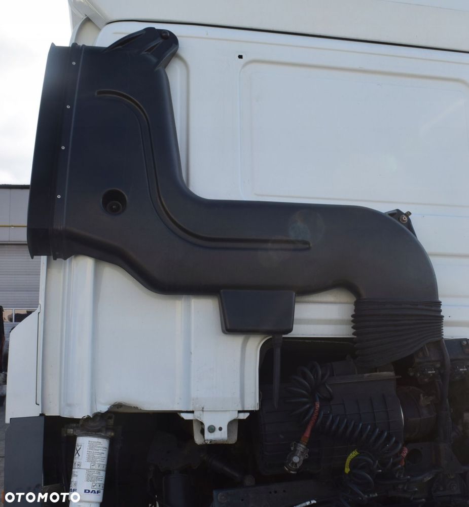 KOMIN DAF CF 85 WLOT POWIETRZA - 2