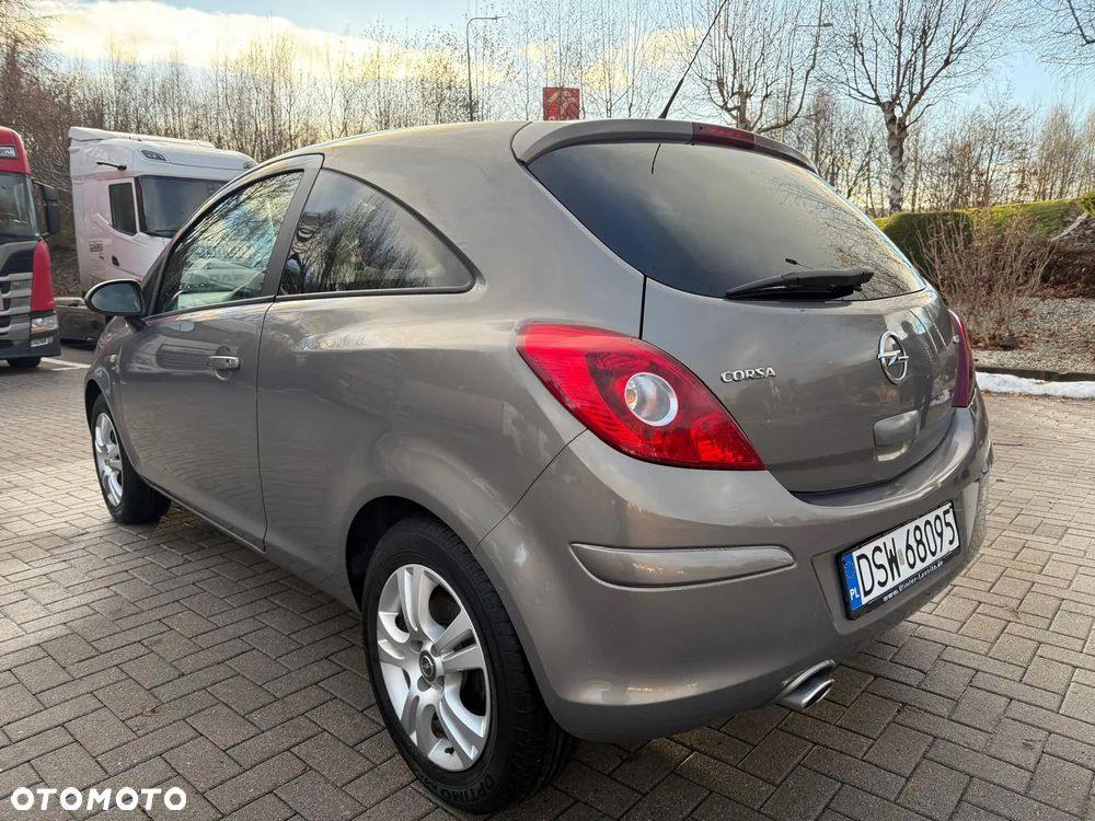 Opel Corsa - 6
