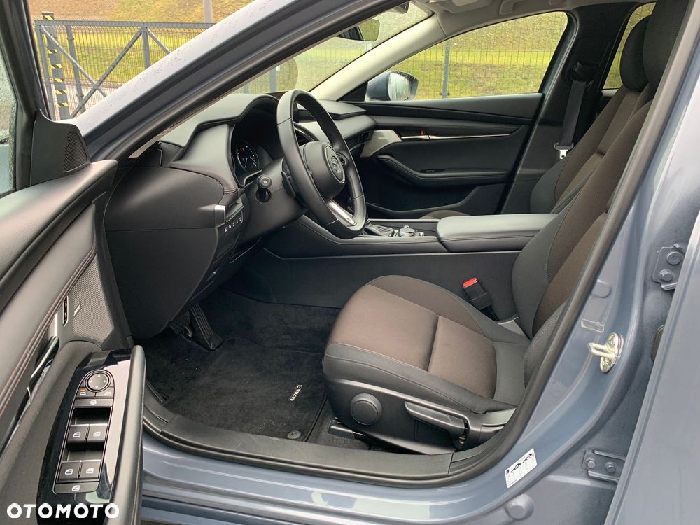 Mazda 3 2.0 mHEV Exclusive Line - 23