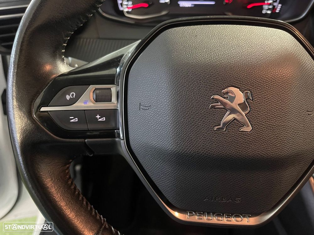 Peugeot 208 1.5 BlueHDi Active Pack - 17