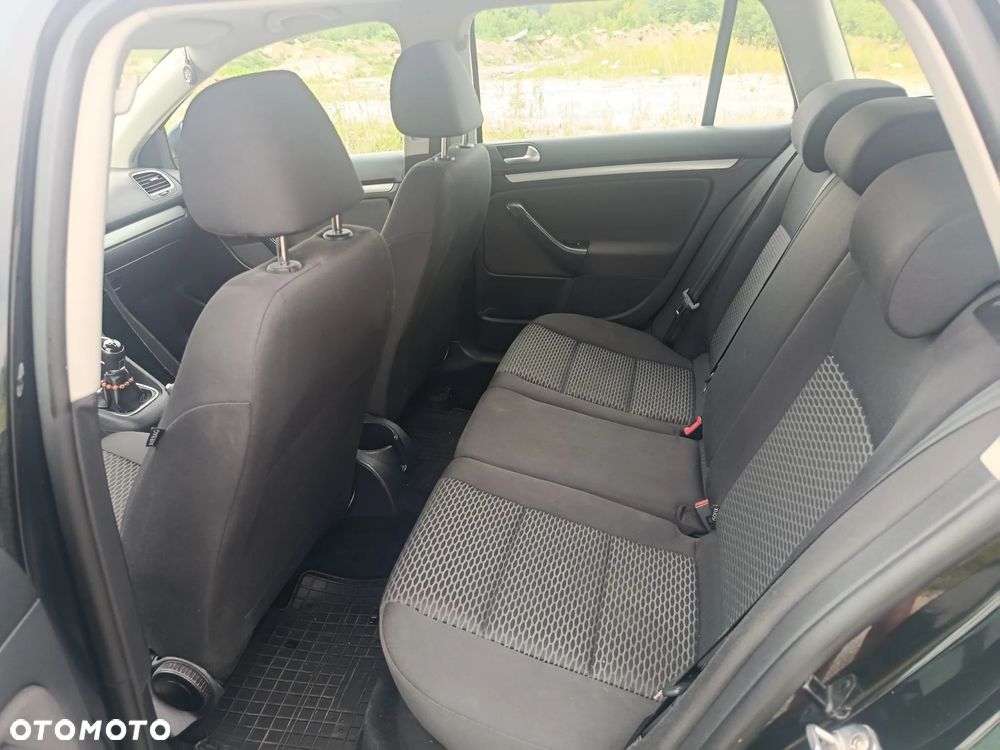 Volkswagen Golf 1.6 TDI Trendline - 9