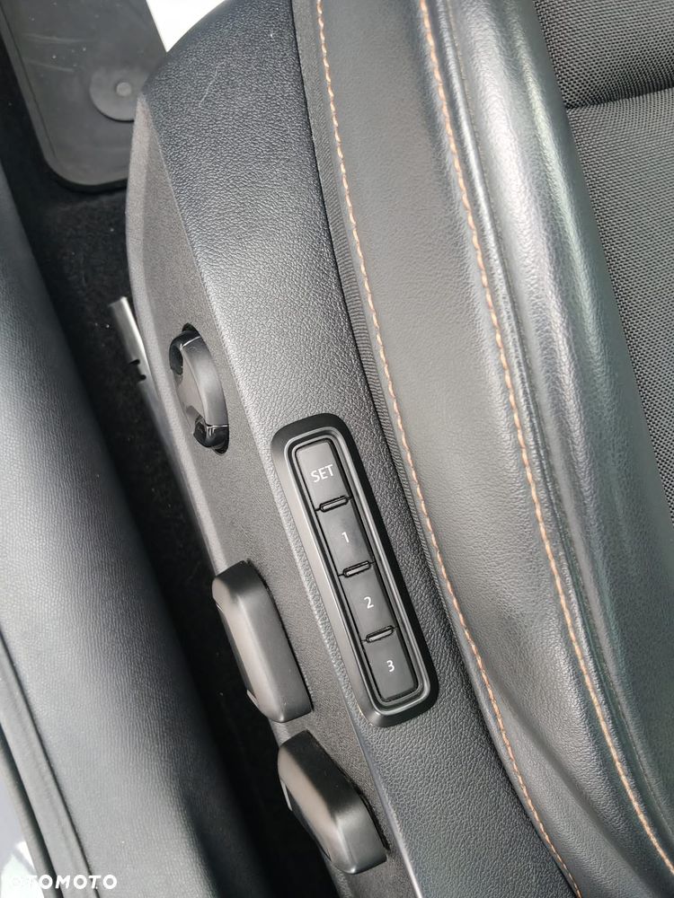 Cupra Formentor ver-2-0-tdi-4drive-dsg - 13