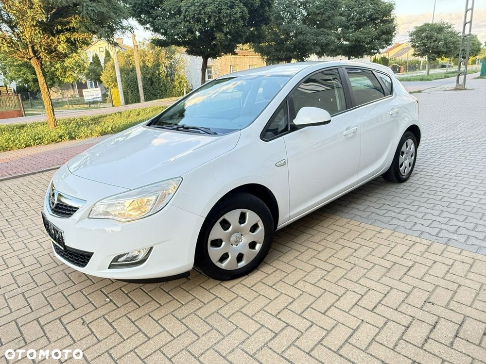 Opel Astra - 13