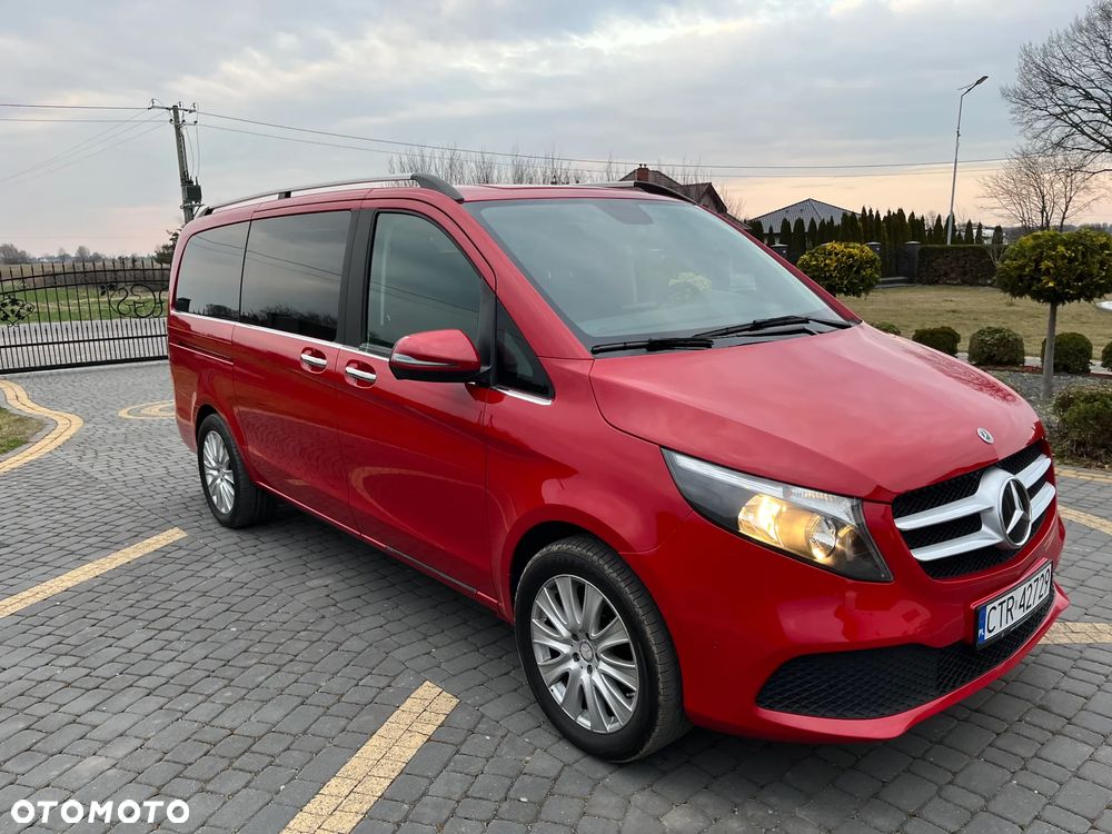 Mercedes-Benz Klasa V - 17