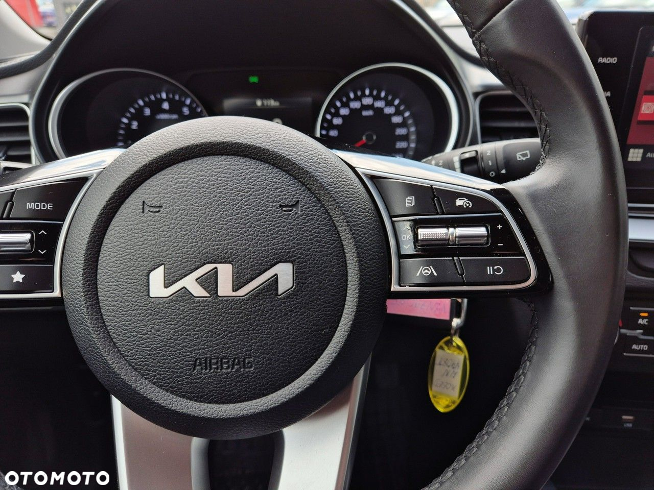 Kia XCeed - 23