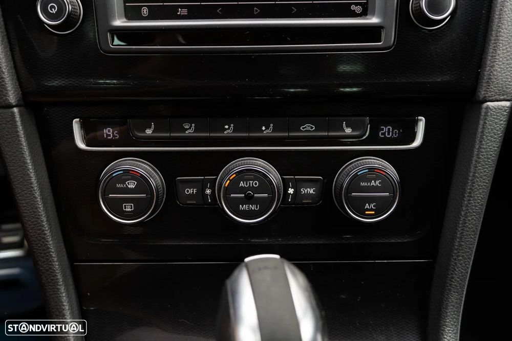 VW Golf 2.0 TDI GTD DSG - 19