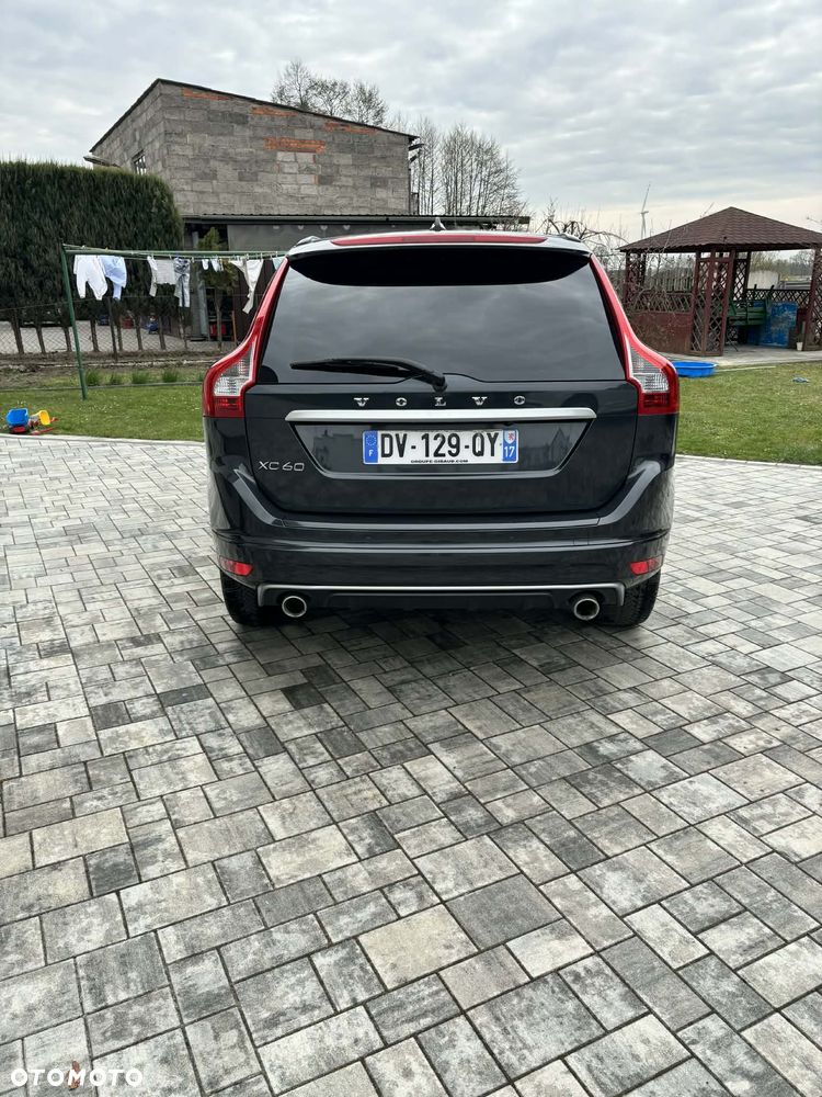 Volvo XC 60 D4 Drive-E R-Design Momentum - 6