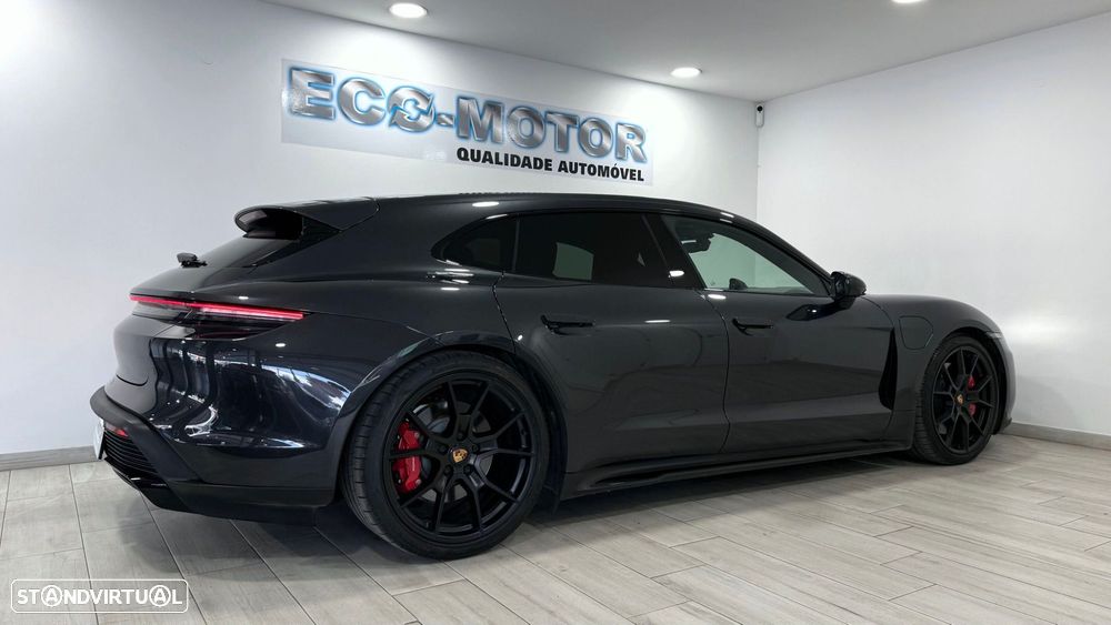 Porsche Taycan Sport Turismo GTS - 14
