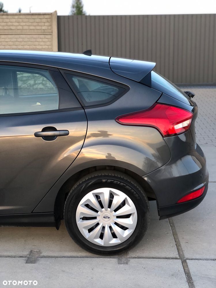 Ford Focus 1.5 EcoBlue STart-Stopp-System TITANIUM X - 5