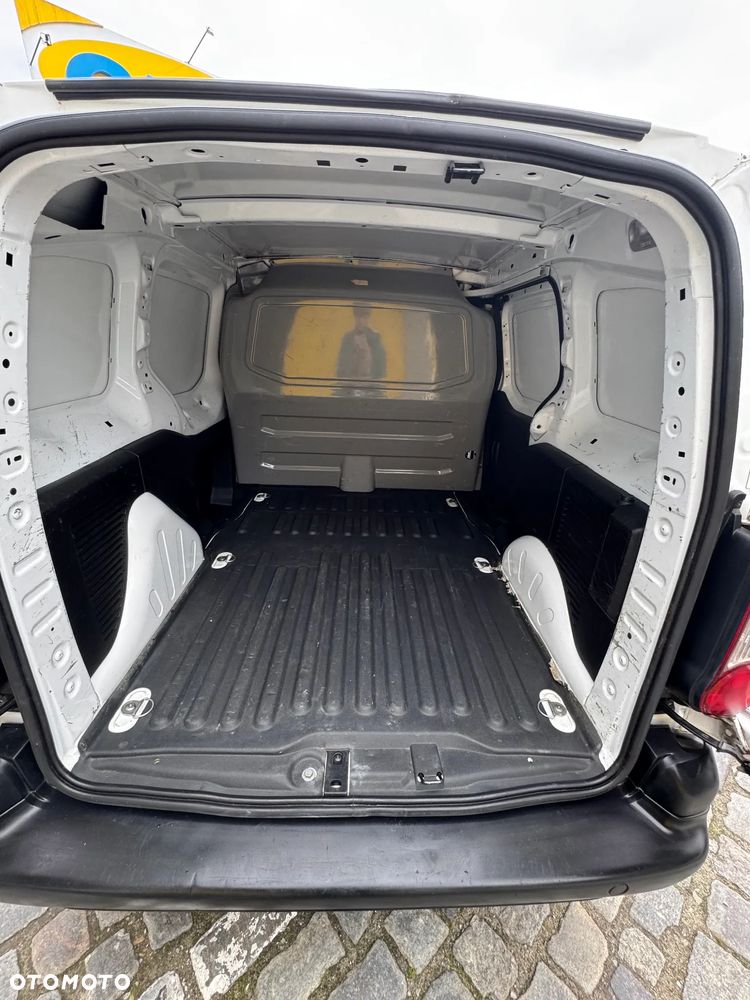 Peugeot Partner 1.6 HDi Access - 11