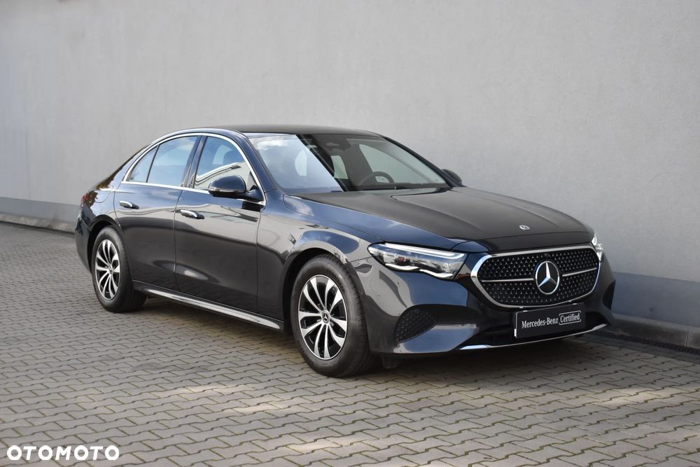 Mercedes-Benz Klasa E - 2