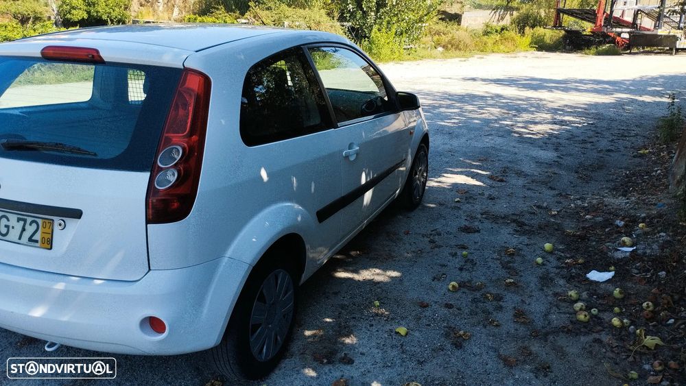 Ford Fiesta 1.4 TDCi Connection - 4