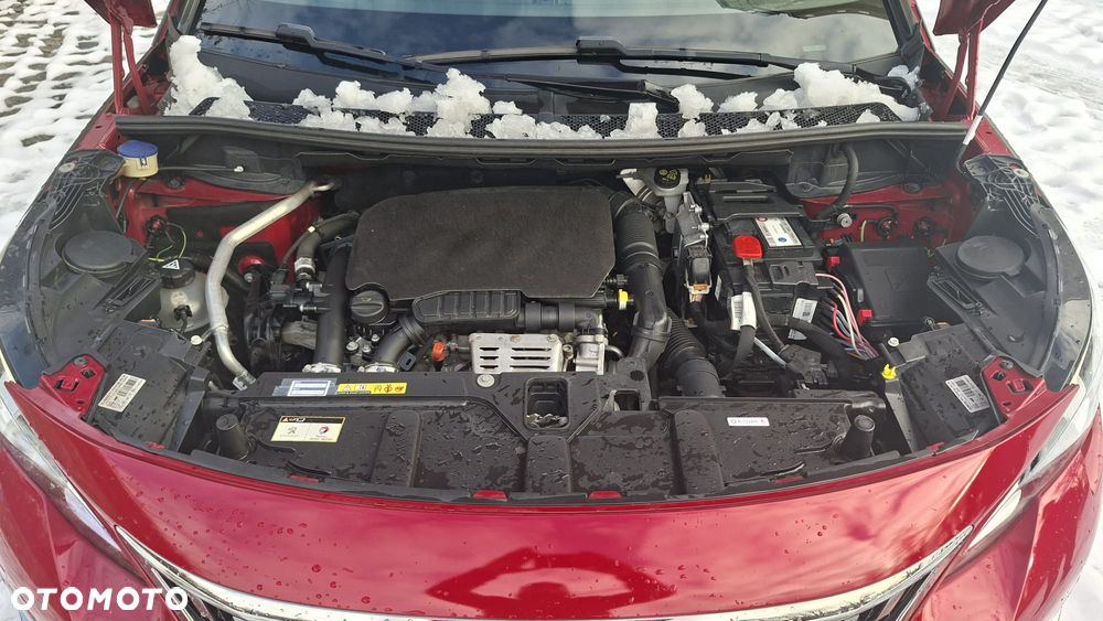 Peugeot 3008 PureTech 130 Stop & Start GPF Allure - 23