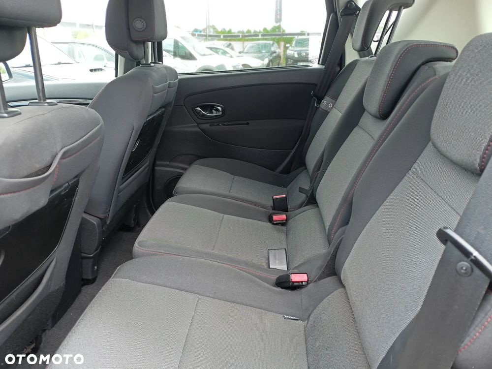 Renault Scenic - 16