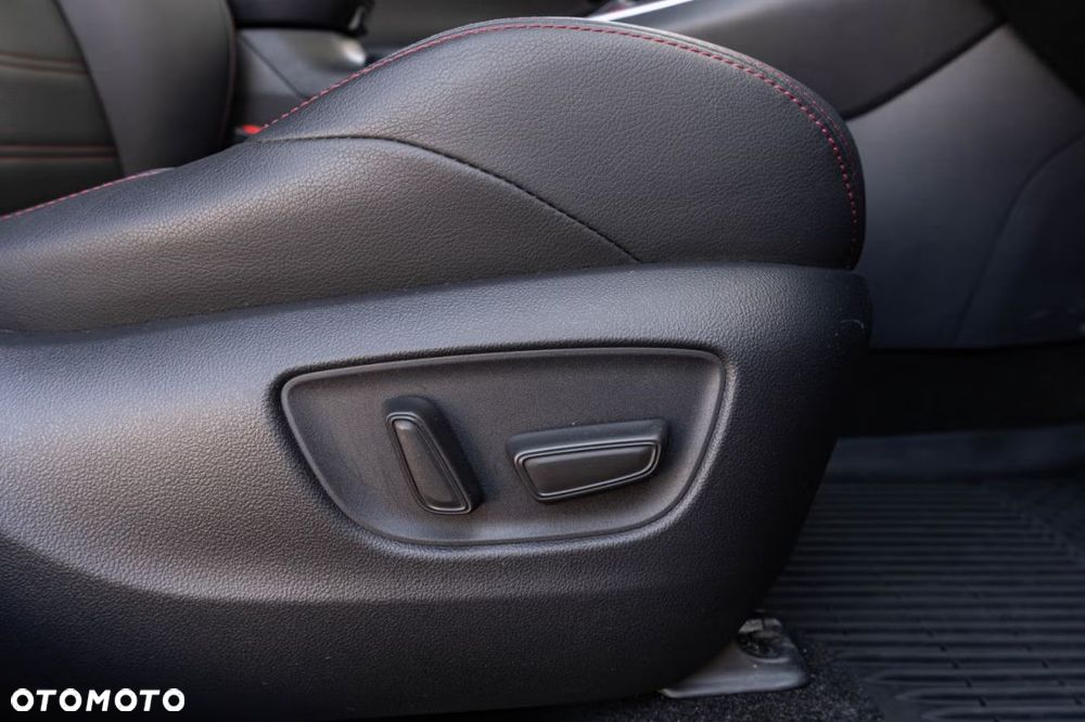 Toyota RAV4 Technik und Style Paket - 30