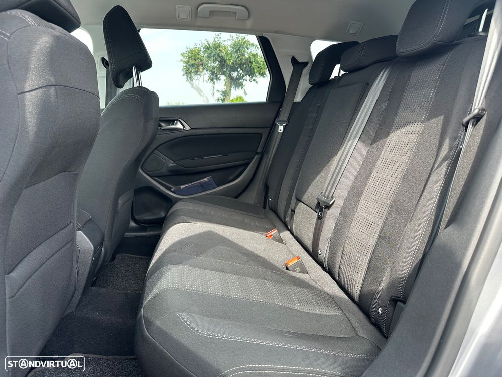 Peugeot 308 SW 1.6 BlueHDi Allure J18 EAT6 - 25