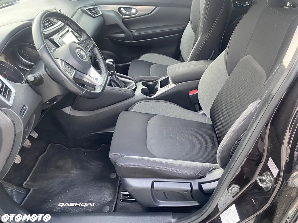 Nissan Qashqai 1.6 DIG-T N-Tec - 23