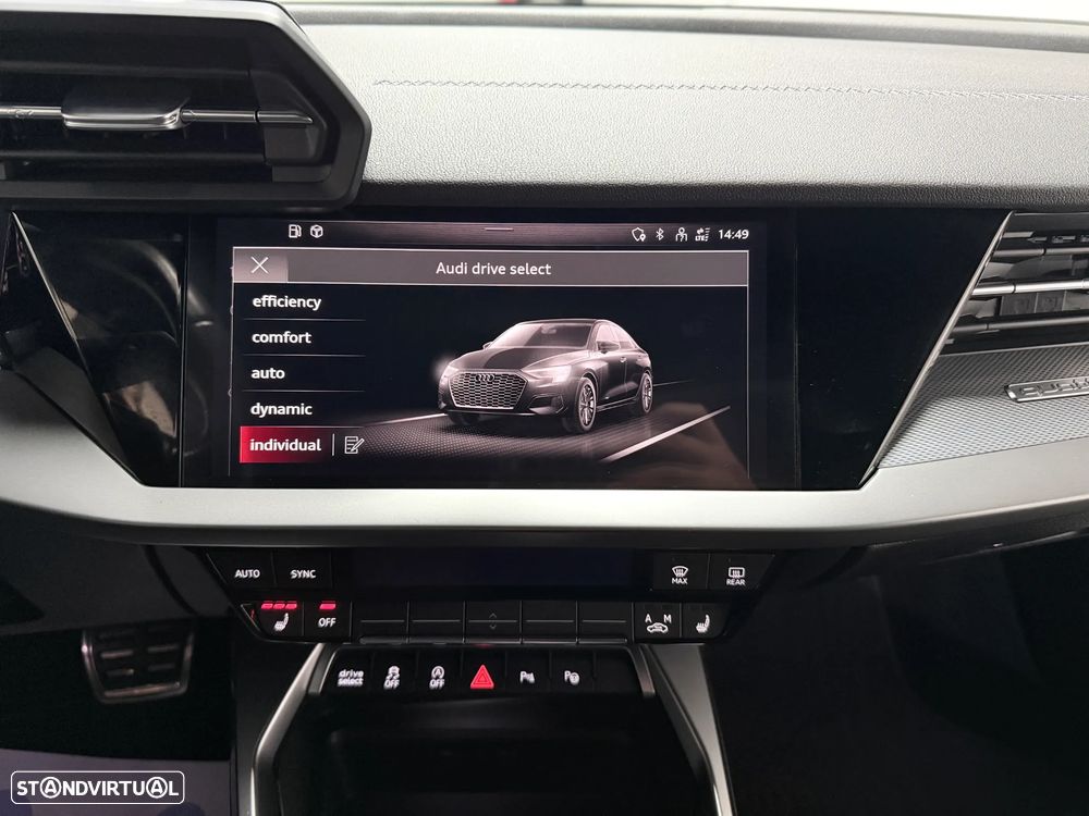 Audi S3 S tronic - 13
