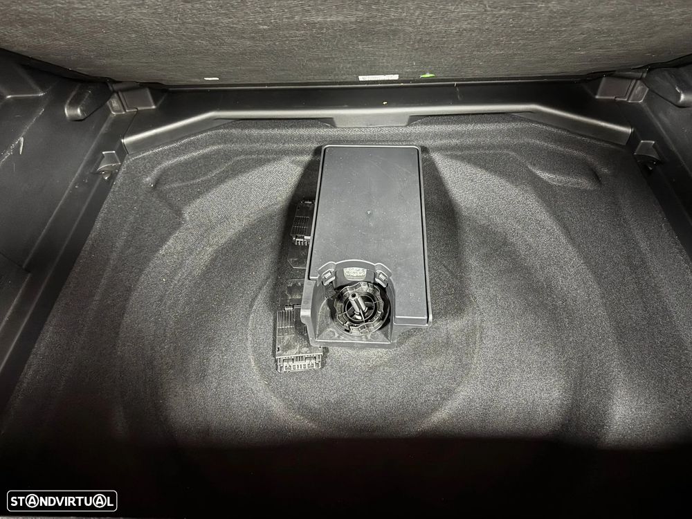 Peugeot 3008 PureTech 130 Stop & Start GPF EAT8 Allure - 16