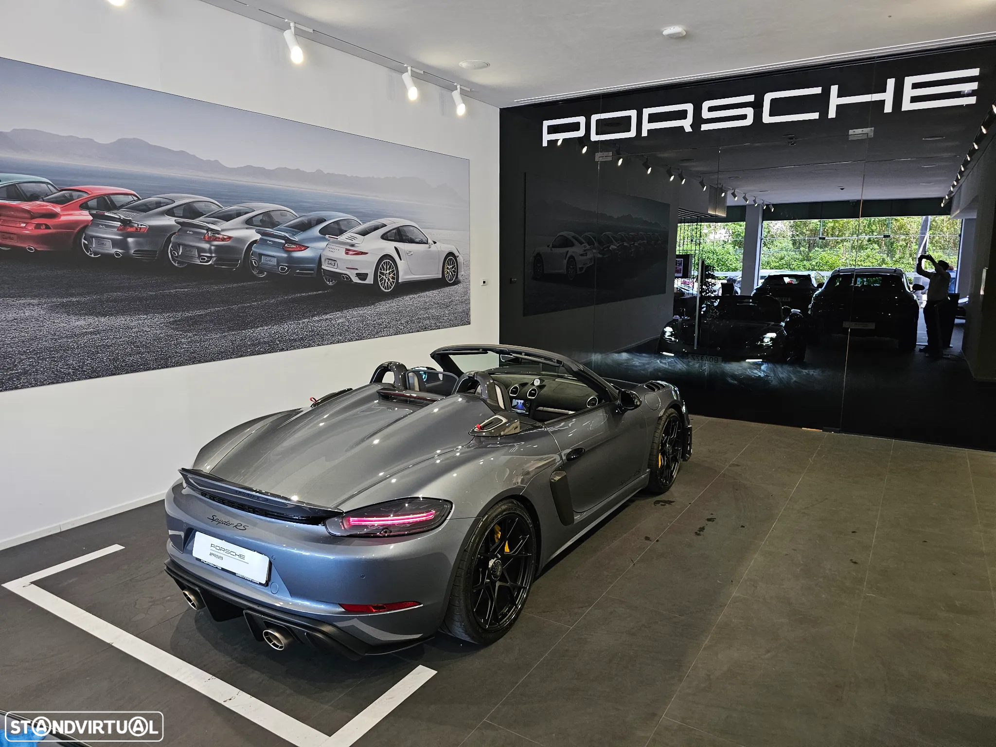 Porsche 718 Spyder - 48