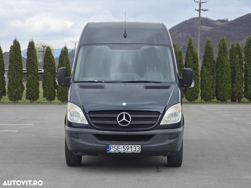 Mercedes-Benz Sprinter - 15