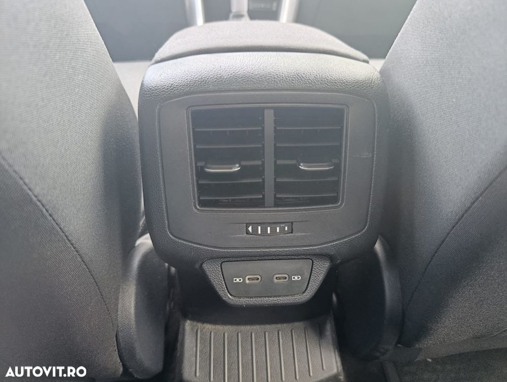 Volkswagen T-Roc 1.5 TSI DSG Life - 24