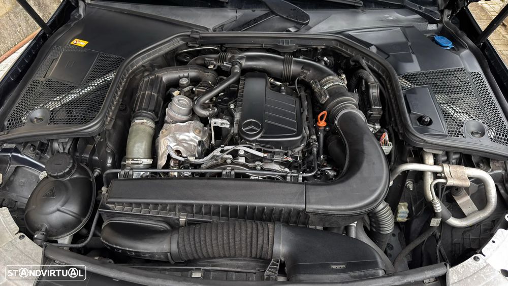 Mercedes-Benz C 200 - 12