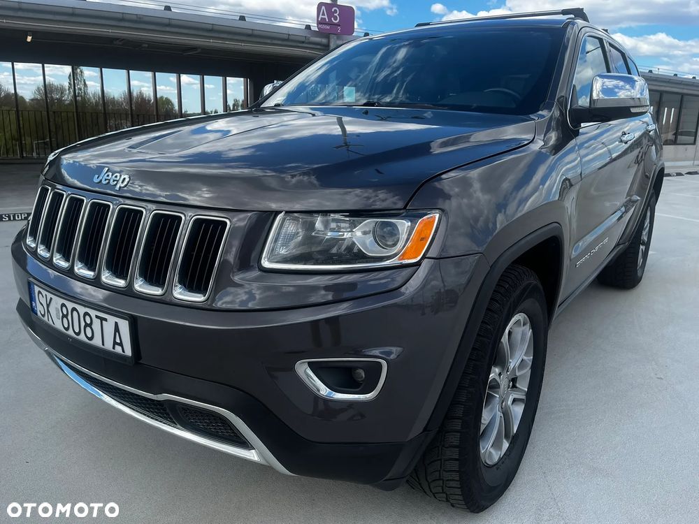 Jeep Grand Cherokee - 29