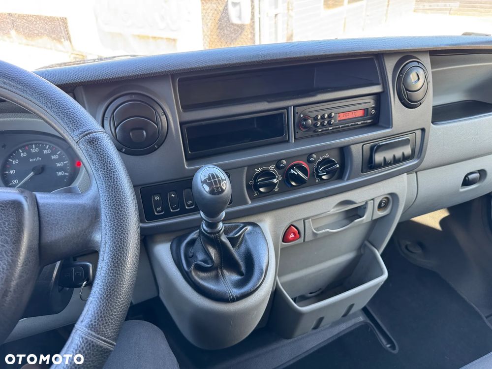 Renault Master - 11