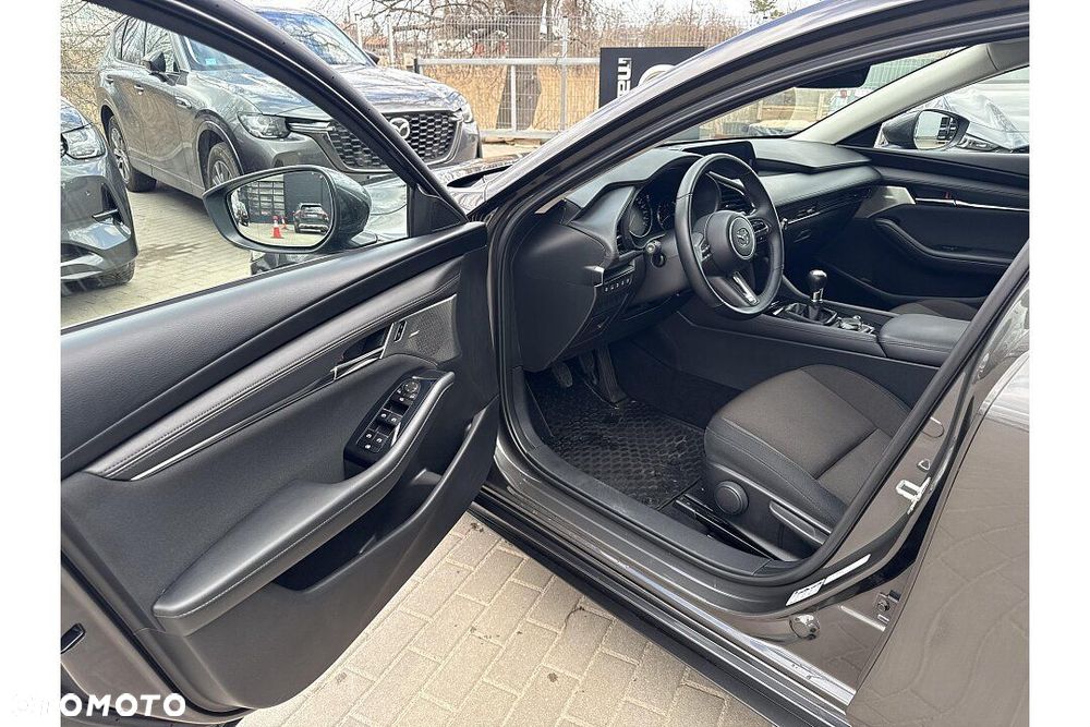 Mazda 3 ver-2-0-mhev-hikari - 5