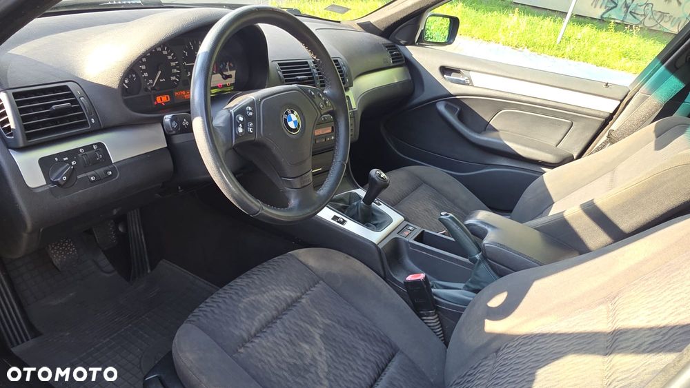 BMW Seria 3 - 24